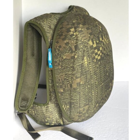 Diesel Backpack 1DR-POD Camo Mens Large Dome Nylon Laptop Sleeve Military Green - Picture 6 of 10